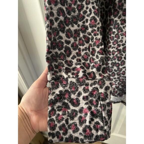 Soft and Cozy Leopard Long Sleeve Shirt Size 3X NWOT - Picture 2 of 7
